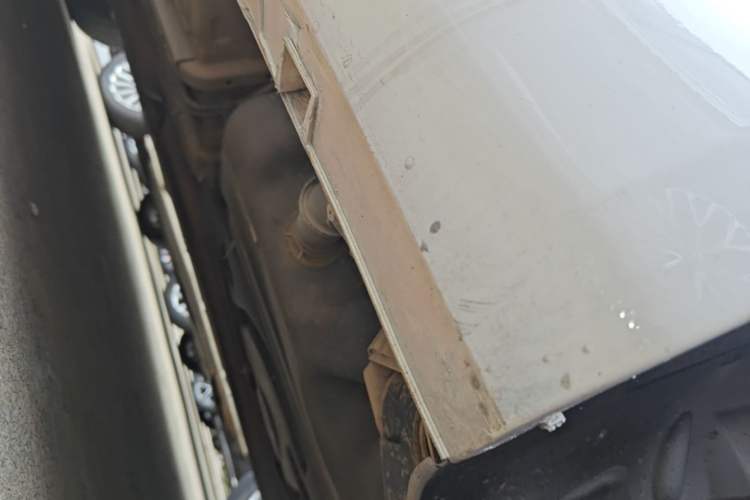 Used Geely Auto Emgrand GL 2018 1.4T DCT Elite Smart Connectivity Version Left Side Sill