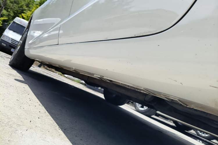 Used Geely Auto Emgrand GL 2018 1.8L DCT Elite Smart Connectivity Version Left Side Sill