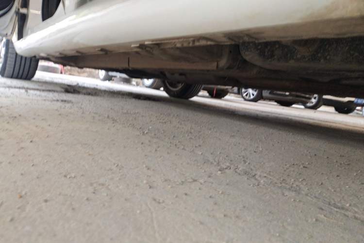Used Geely Auto Emgrand GL 2018 1.4T DCT Elite Smart Connectivity Version Left Side Sill