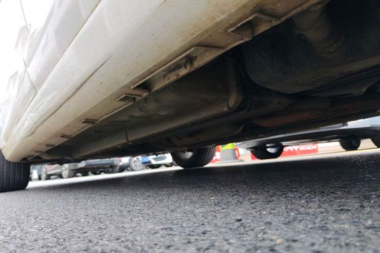 Used Geely Auto Emgrand GL 2018 1.8L DCT Elite Smart Connectivity Version Left Side Sill