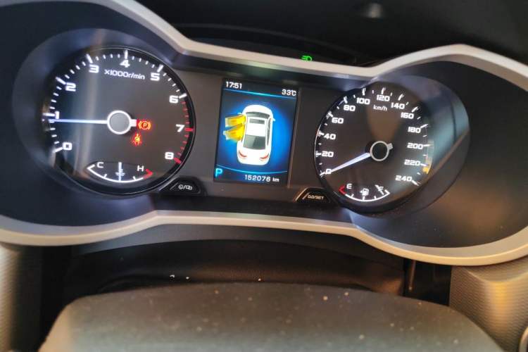 Used Geely Auto Emgrand GL 2018 1.4T DCT Elite Smart Connectivity Version Odometer Close Up