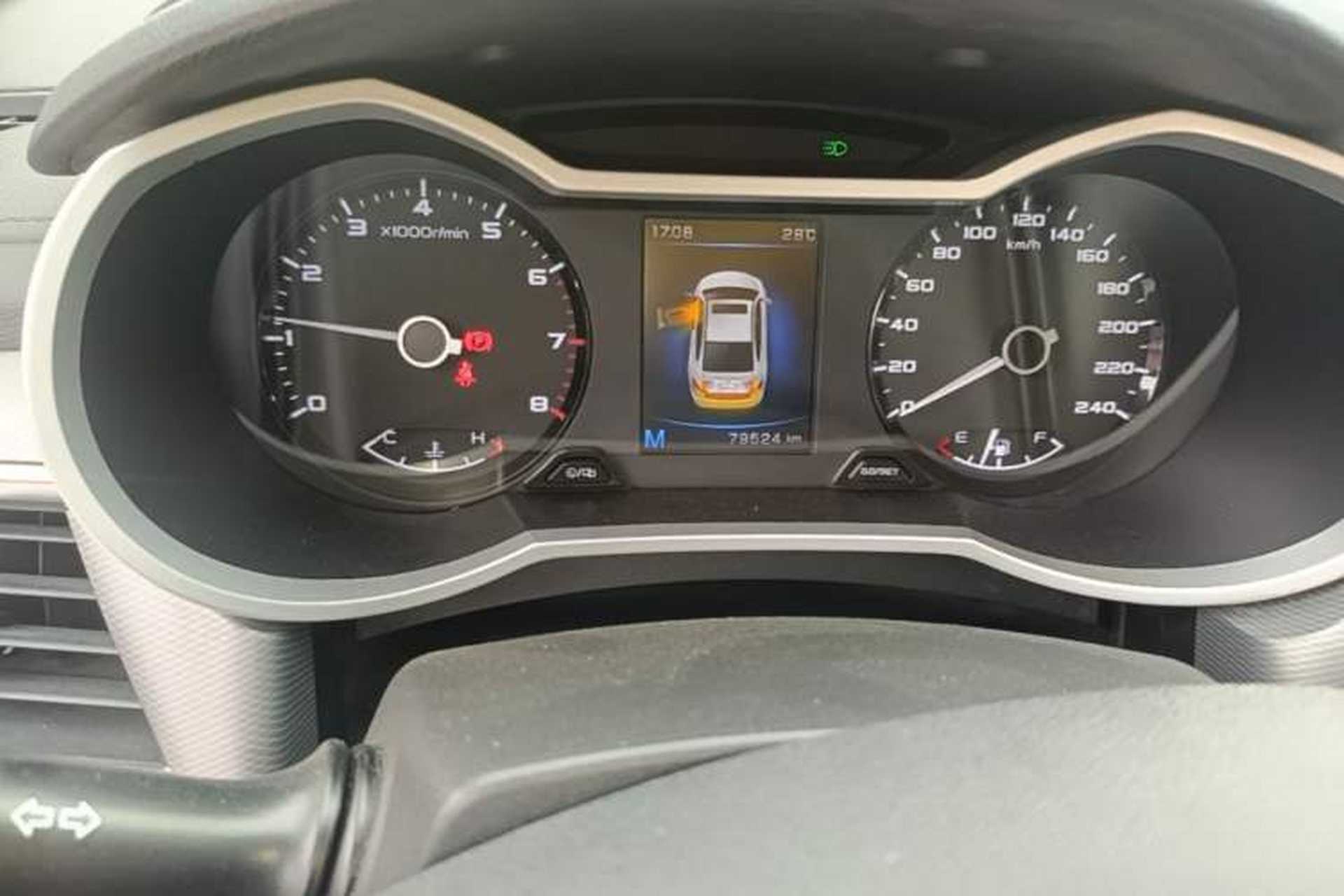 Used Geely Auto Emgrand GL 2018 1.4T Manual Elite Smart Connectivity Version Odometer Close Up