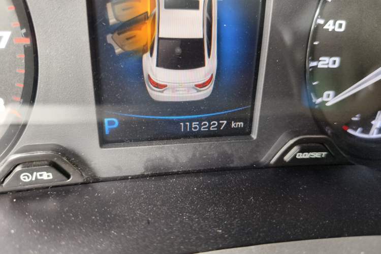 Used Geely Auto Emgrand GL 2018 1.8L DCT Elite Smart Connectivity Version Odometer Close Up