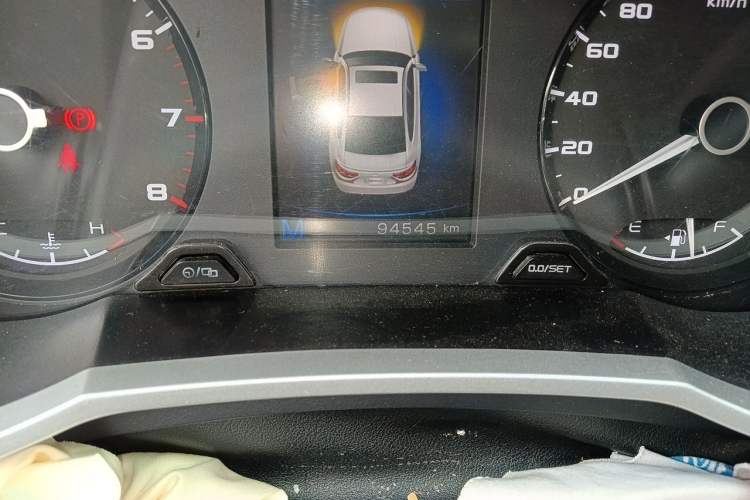 Used Geely Auto Emgrand GL 2018 1.4T Manual Elite Smart Connectivity Version Odometer Close Up