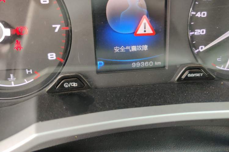 Used Geely Auto Emgrand GL 2018 1.4T DCT Prestige Smart Connectivity Version Odometer Close Up