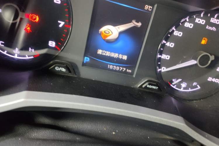 Used Geely Auto Emgrand GL 2018 1.8L DCT Elite Smart Connectivity Version Odometer Close Up