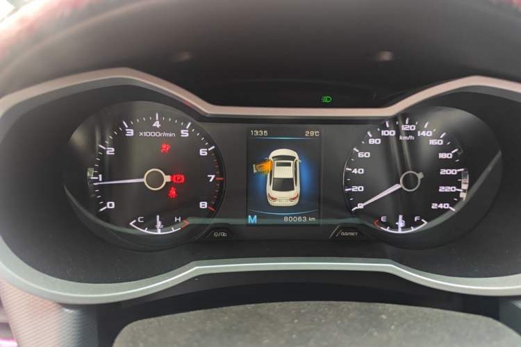 Used Geely Auto Emgrand GL 2018 1.8L Manual Elite Smart Connectivity Version Odometer Close Up