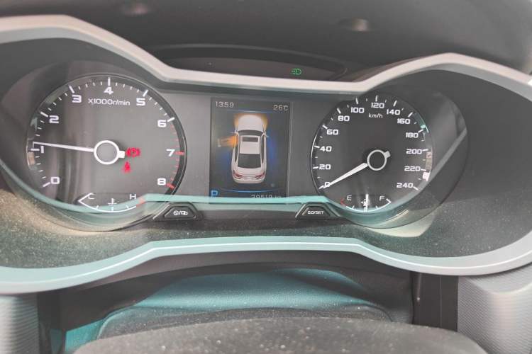 Used Geely Auto Emgrand GL 2018 1.4T DCT Elite Smart Connectivity Version Odometer Close Up