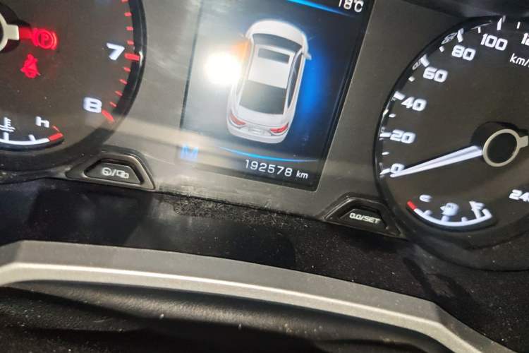 Used Geely Auto Emgrand GL 2018 1.8L Manual Elite Smart Connectivity Version Odometer Close Up
