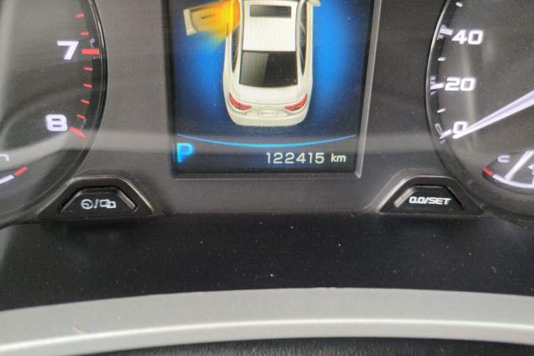 Used Geely Auto Emgrand GL 2018 1.8L DCT Elite Smart Connectivity Version Odometer Close Up