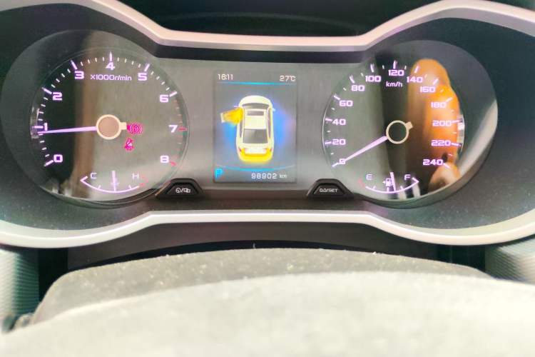 Used Geely Auto Emgrand GL 2018 1.4T DCT Prestige Smart Connectivity Version Odometer Close Up