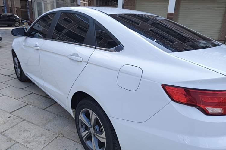 Used Geely Auto Emgrand GL 2018 1.8L DCT Elite Smart Connectivity Version Rear Left 45 Deg