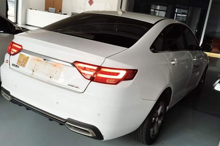 Used Geely Auto Emgrand GL 2018 1.8L Manual Elite Smart Connectivity Version Rear Right 45 Deg