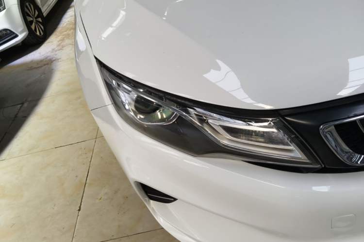 Used Geely Auto Emgrand GL 2018 1.8L DCT Elite Smart Connectivity Version Right Front Headlight