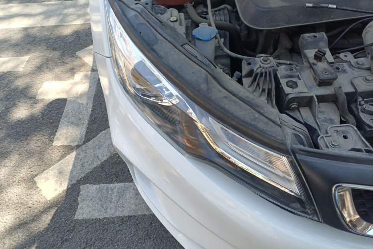 Used Geely Auto Emgrand GL 2018 1.4T DCT Prestige Smart Connectivity Version Right Front Headlight