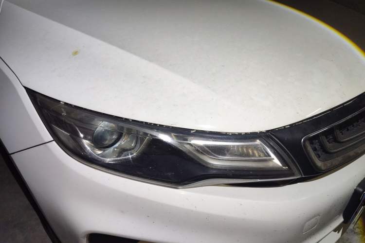 Used Geely Auto Emgrand GL 2018 1.4T Manual Elite Smart Connectivity Version Right Front Headlight