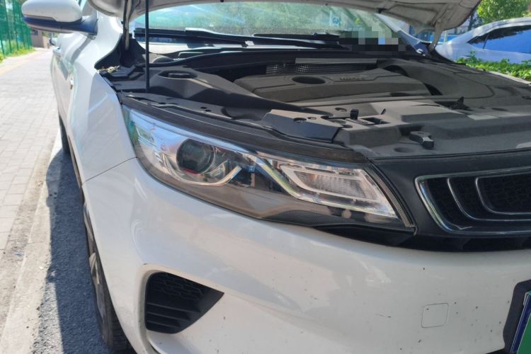 Used Geely Auto Emgrand GL 2018 1.4T DCT Elite Smart Connectivity Version Right Front Headlight