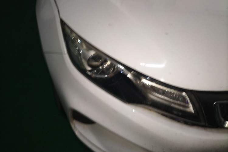 Used Geely Auto Emgrand GL 2018 1.8L DCT Elite Smart Connectivity Version Right Front Headlight