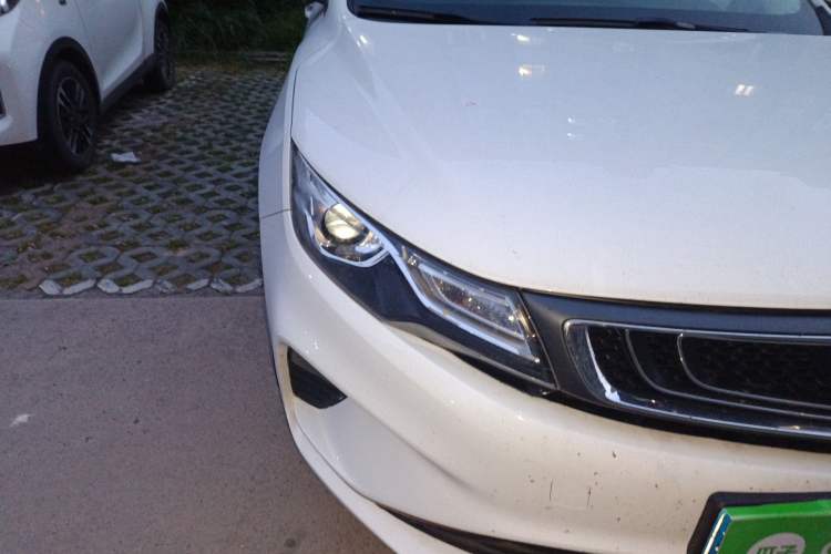 Used Geely Auto Emgrand GL 2018 1.4T DCT Prestige Smart Connectivity Version Right Front Headlight