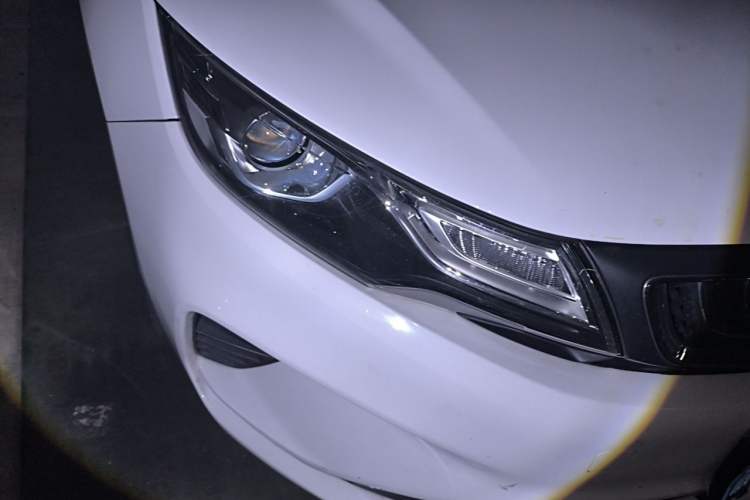 Used Geely Auto Emgrand GL 2018 1.4T DCT Elite Smart Connectivity Version Right Front Headlight