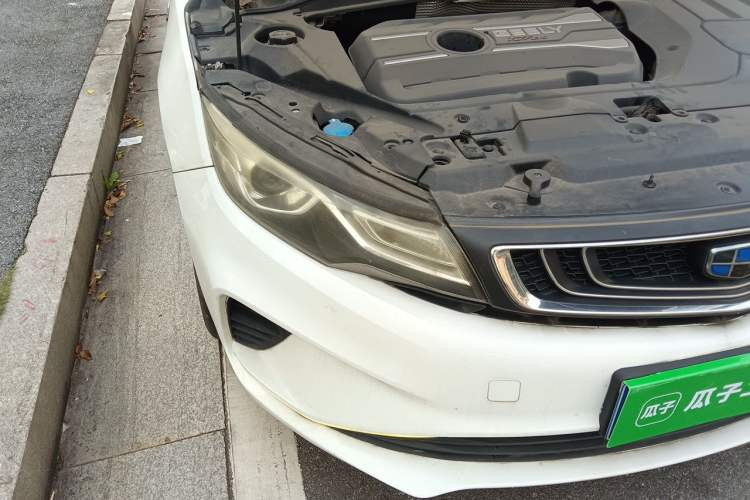 Used Geely Auto Emgrand GL 2018 1.4T DCT Elite Smart Connectivity Version Right Front Headlight