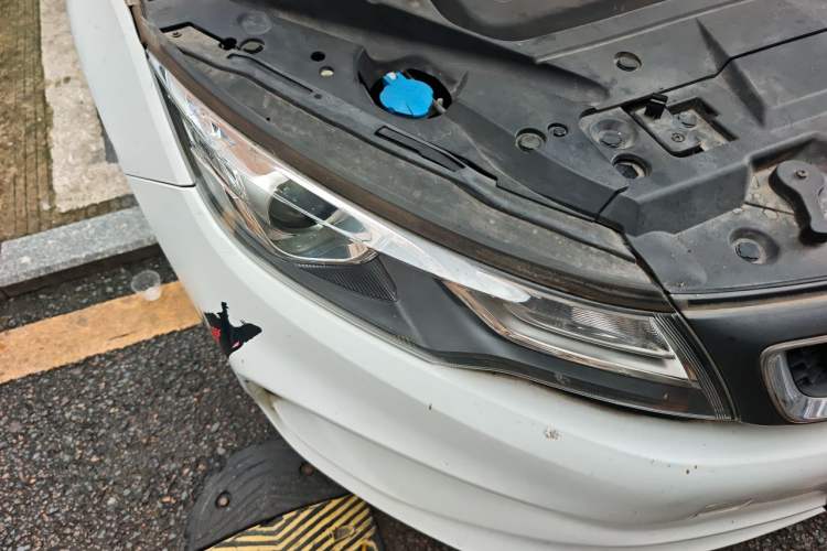 Used Geely Auto Emgrand GL 2018 1.4T DCT Elite Smart Connectivity Version Right Front Headlight
