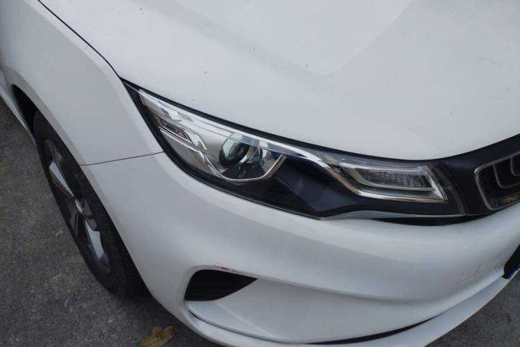 Used Geely Auto Emgrand GL 2018 1.4T DCT Elite Smart Connectivity Version Right Front Headlight