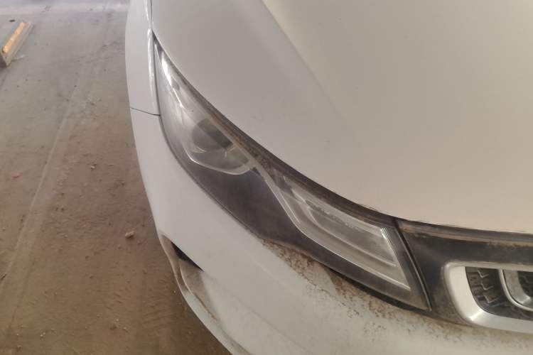 Used Geely Auto Emgrand GL 2018 1.8L Manual Elite Smart Connectivity Version Right Front Headlight