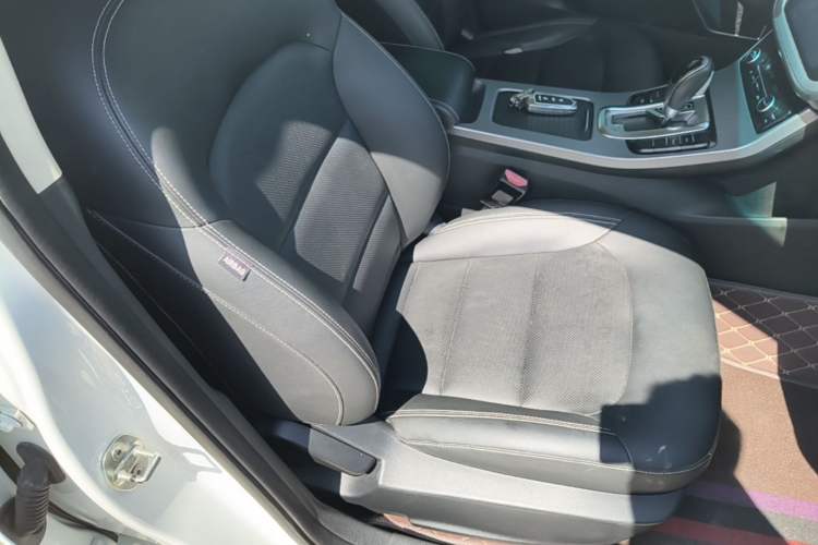 Used Geely Auto Emgrand GL 2018 1.4T DCT Elite Smart Connectivity Version Right Front Seat