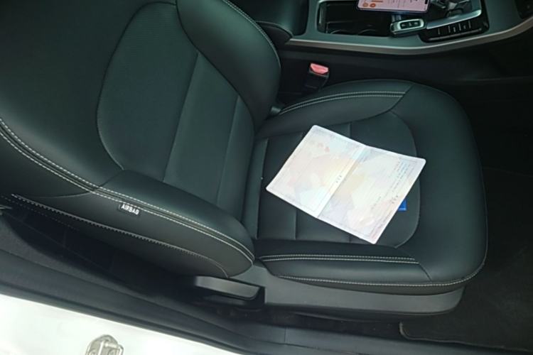 Used Geely Auto Emgrand GL 2018 1.8L DCT Elite Smart Connectivity Version Right Front Seat