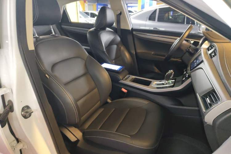 Used Geely Auto Emgrand GL 2018 1.4T DCT Elite Smart Connectivity Version Right Front Seat
