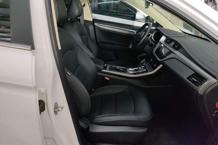 Used Geely Auto Emgrand GL 2018 1.4T DCT Elite Smart Connectivity Version Right Front Seat