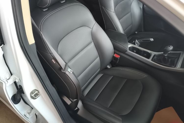 Used Geely Auto Emgrand GL 2018 1.4T Manual Elite Smart Connectivity Version Right Front Seat