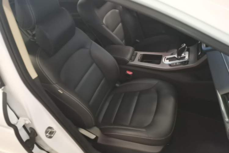 Used Geely Auto Emgrand GL 2018 1.4T DCT Elite Smart Connectivity Version Right Front Seat