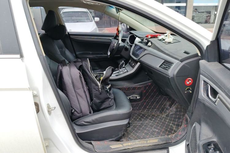 Used Geely Auto Emgrand GL 2018 1.8L DCT Elite Smart Connectivity Version Right Front Seat