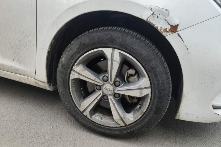 Used Geely Auto Emgrand GL 2018 1.4T DCT Elite Smart Connectivity Version Right Front Wheel Hub