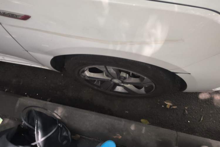 Used Geely Auto Emgrand GL 2018 1.4T DCT Elite Smart Connectivity Version Right Front Wheel Hub