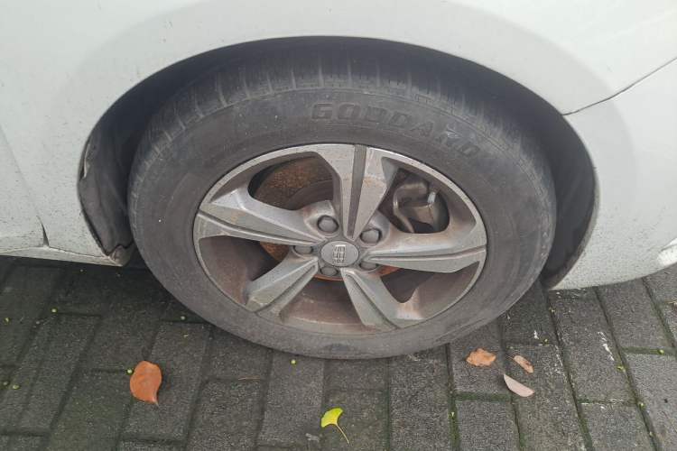 Used Geely Auto Emgrand GL 2018 1.8L DCT Elite Smart Connectivity Version Right Front Wheel Hub