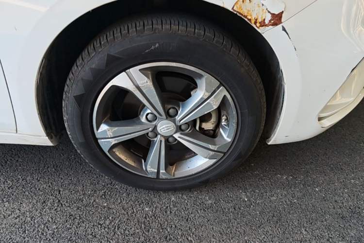 Used Geely Auto Emgrand GL 2018 1.4T DCT Elite Smart Connectivity Version Right Front Wheel Hub