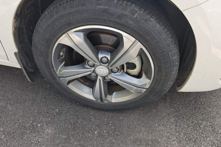 Used Geely Auto Emgrand GL 2018 1.4T DCT Elite Smart Connectivity Version Right Front Wheel Hub