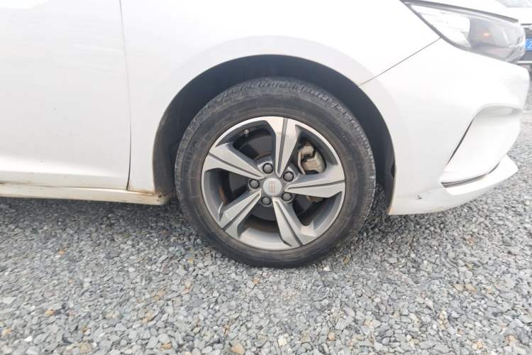 Used Geely Auto Emgrand GL 2018 1.8L DCT Elite Smart Connectivity Version Right Front Wheel Hub