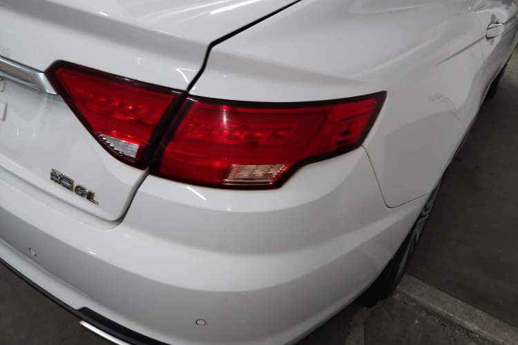 Used Geely Auto Emgrand GL 2018 1.4T DCT Prestige Smart Connectivity Version Right Rear Taillight