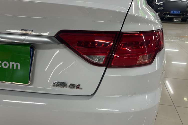 Used Geely Auto Emgrand GL 2018 1.4T DCT Prestige Smart Connectivity Version Right Rear Taillight