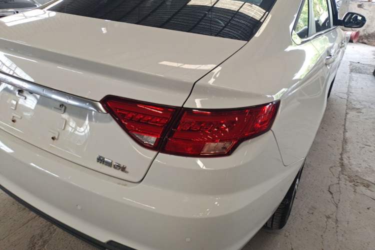 Used Geely Auto Emgrand GL 2018 1.4T DCT Elite Smart Connectivity Version Right Rear Taillight
