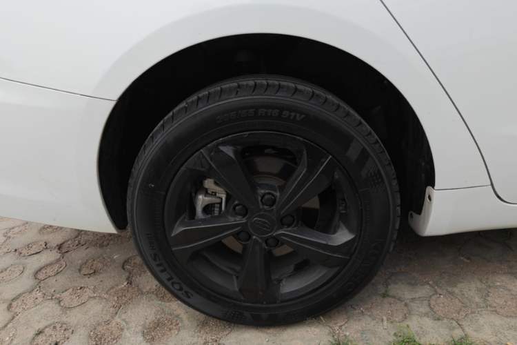Used Geely Auto Emgrand GL 2018 1.4T DCT Elite Smart Connectivity Version Right Rear Wheel Hub