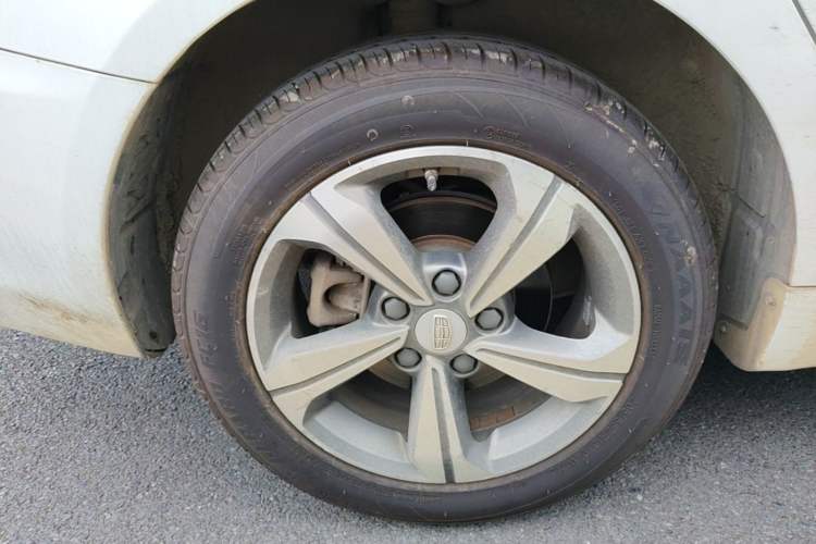 Used Geely Auto Emgrand GL 2018 1.8L DCT Elite Smart Connectivity Version Right Rear Wheel Hub