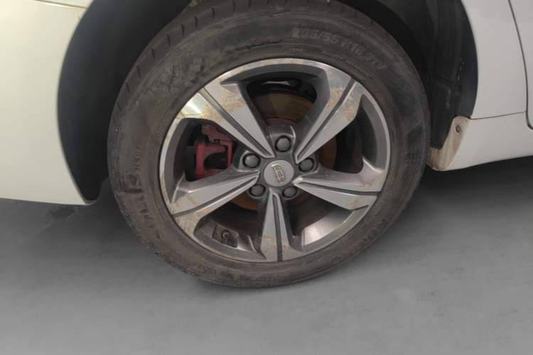 Used Geely Auto Emgrand GL 2018 1.4T DCT Elite Smart Connectivity Version Right Rear Wheel Hub