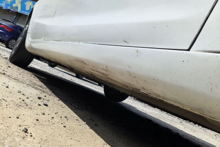 Used Geely Auto Emgrand GL 2018 1.4T DCT Elite Smart Connectivity Version Right Side Sill
