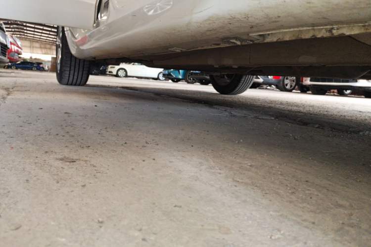 Used Geely Auto Emgrand GL 2018 1.4T DCT Elite Smart Connectivity Version Right Side Sill