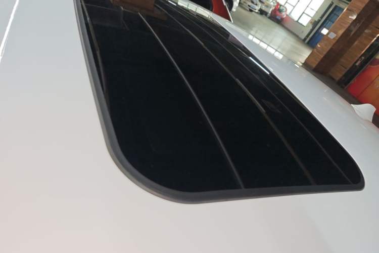 Used Geely Auto Emgrand GL 2018 1.8L DCT Elite Smart Connectivity Version Roof